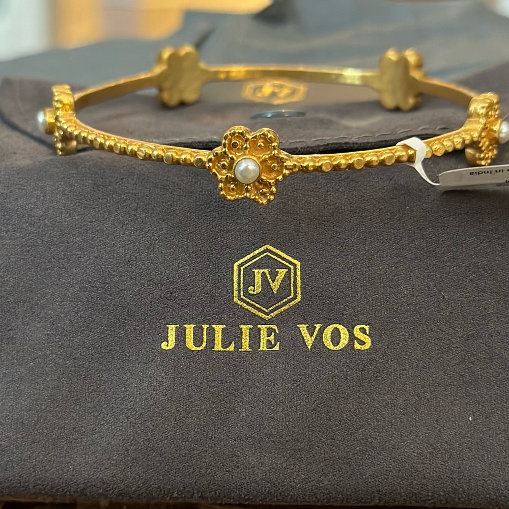 Julie Vos Colette Pearl Bangle Gold Pearl Medium